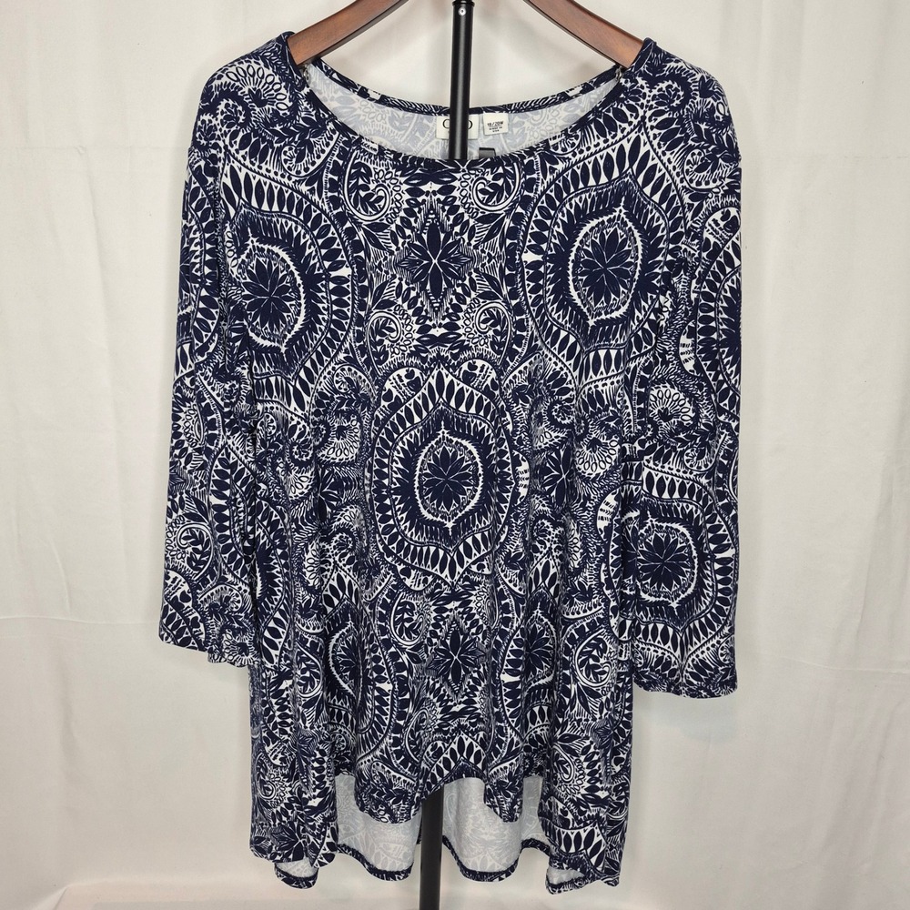 Cato Plus Woman Navy White Medallion Paisley Tunic‎ Top 3/4 Bell Sleeve 18/20W